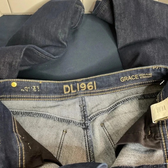 DL1961 Grace High Rise Straight Denim Jeans 360 Stretch Sz 28 - Picture 5 of 6